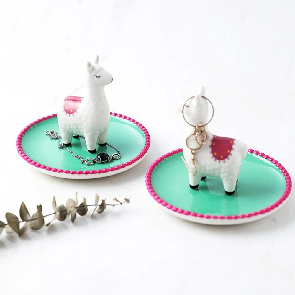Alpaca Ceramic Ring Jewelry Dish Trinket Trays Ring Holder Jewelry Holder for Women Girl Engagement Wedding Gift Rings Display
Alpaca Ceramic Ring Jewelry Dish Trinket Trays Ring Holder Jewelry Holder for Women Girl Engagement Wedding Gift Rings Display