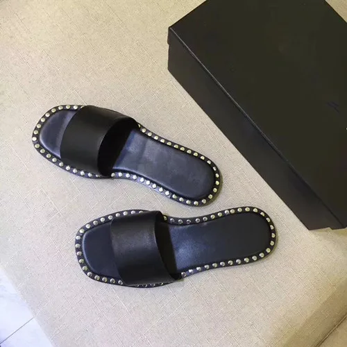New Summer Shoes Woman Leather Square Toe Slippers Metal Rivets Casual Outside Slippers Female Slides Designer Mujer Flats Tide
New Summer Shoes Woman Leather Square Toe Slippers Metal Rivets Casual Outside Slippers Female Slides Designer Mujer Flats Tide