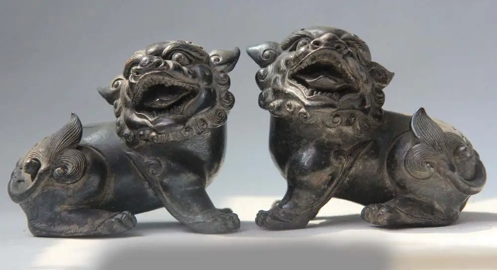 Chinese Bronze Copper Feng Shui Carved Lucky Animal Fu Foo Dog Lion Statue Pair SD 506
Chinese Bronze Copper Feng Shui Carved Lucky Animal Fu Foo Dog Lion Statue Pair SD 506