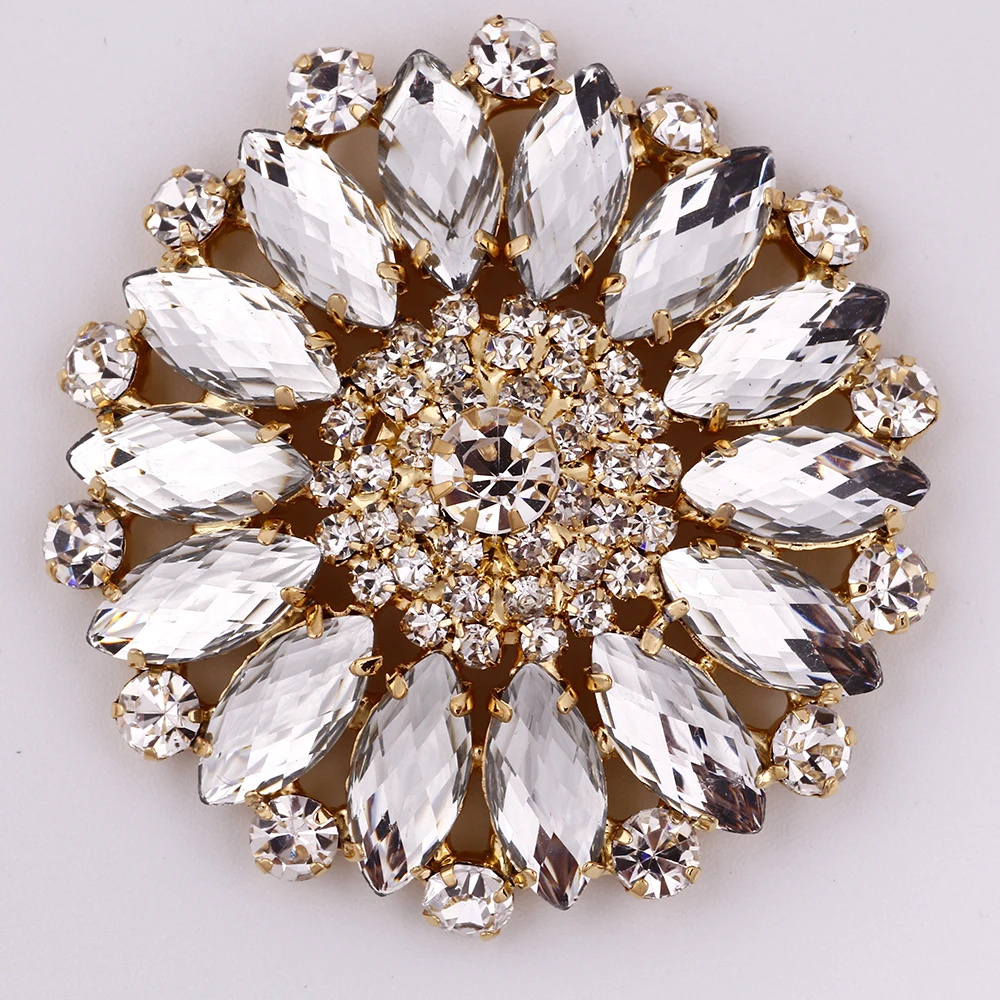 55mm Round Flower Shape Crystal Sew On Rhinestone With Golden Metal Base Rhinestone Applique For Party Dress Garment accessories
55mm Round Flower Shape Crystal Sew On Rhinestone With Golden Metal Base Rhinestone Applique For Party Dress Garment accessories