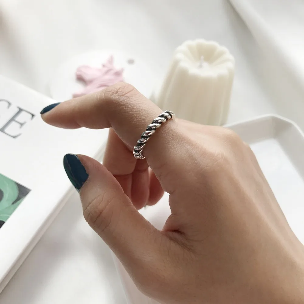 Amaiyllis 925 Sterling Silver Tail Ring Original Hand-woven Twist Opening Rings For Women Party Weddings Jewelry Gift
Amaiyllis 925 Sterling Silver Tail Ring Original Hand-woven Twist Opening Rings For Women Party Weddings Jewelry Gift