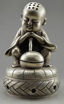 Collectible Decorated Old Handwork Tibet Silver Carve Monk Prayer Incense Burner
Collectible Decorated Old Handwork Tibet Silver Carve Monk Prayer Incense Burner