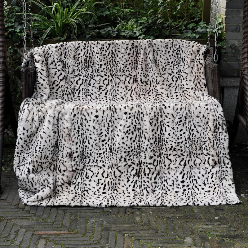 

CX-D-132 150*200cm Customized Size Leopard Print Real Rex Rabbit Fur Blanket Sofa Living Room Carpet Thick Floor Blanket