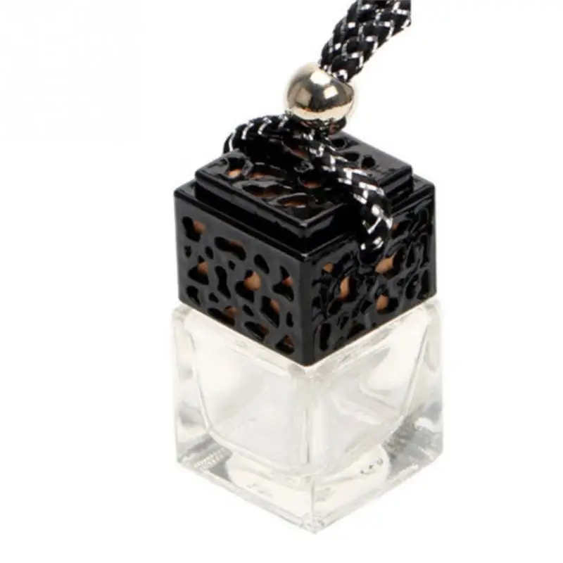 New model Glass bottle Pendant perfume bottle Car rearview mirror ornament Perfume empty bottle Automobile styling
New model Glass bottle Pendant perfume bottle Car rearview mirror ornament Perfume empty bottle Automobile styling