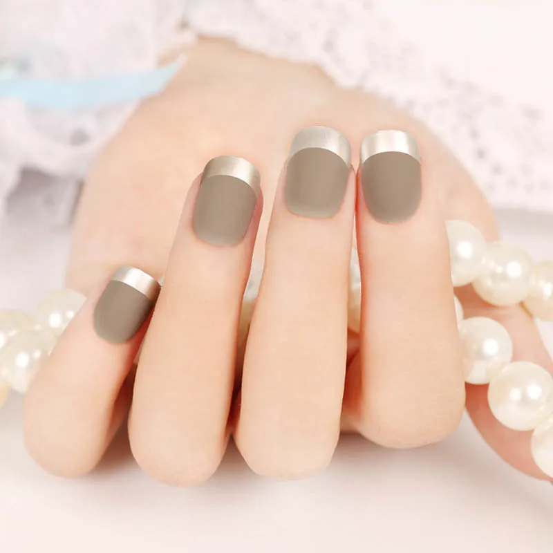 24pcs Summer New Nail-finished Stickers Fashion Matte Short Jump Color Full Cover Short Round False Nail With Glue For Girl
24pcs Summer New Nail-finished Stickers Fashion Matte Short Jump Color Full Cover Short Round False Nail With Glue For Girl