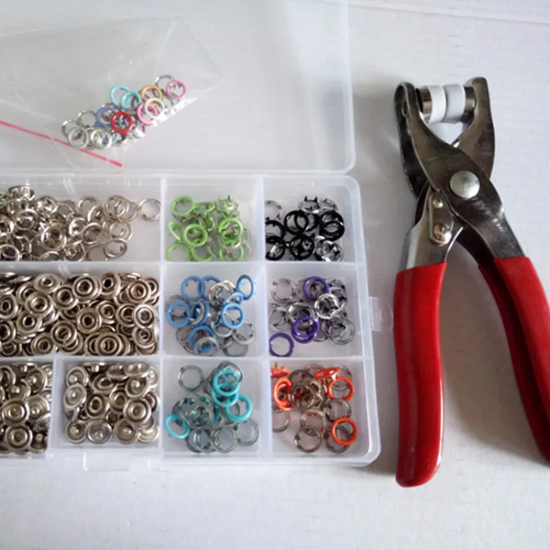 6 color 120pcs 9.5MM hollow five-jaw copper button and installation tool DIY handmade shirt clothing accessories will never rust
6 color 120pcs 9.5MM hollow five-jaw copper button and installation tool DIY handmade shirt clothing accessories will never rust