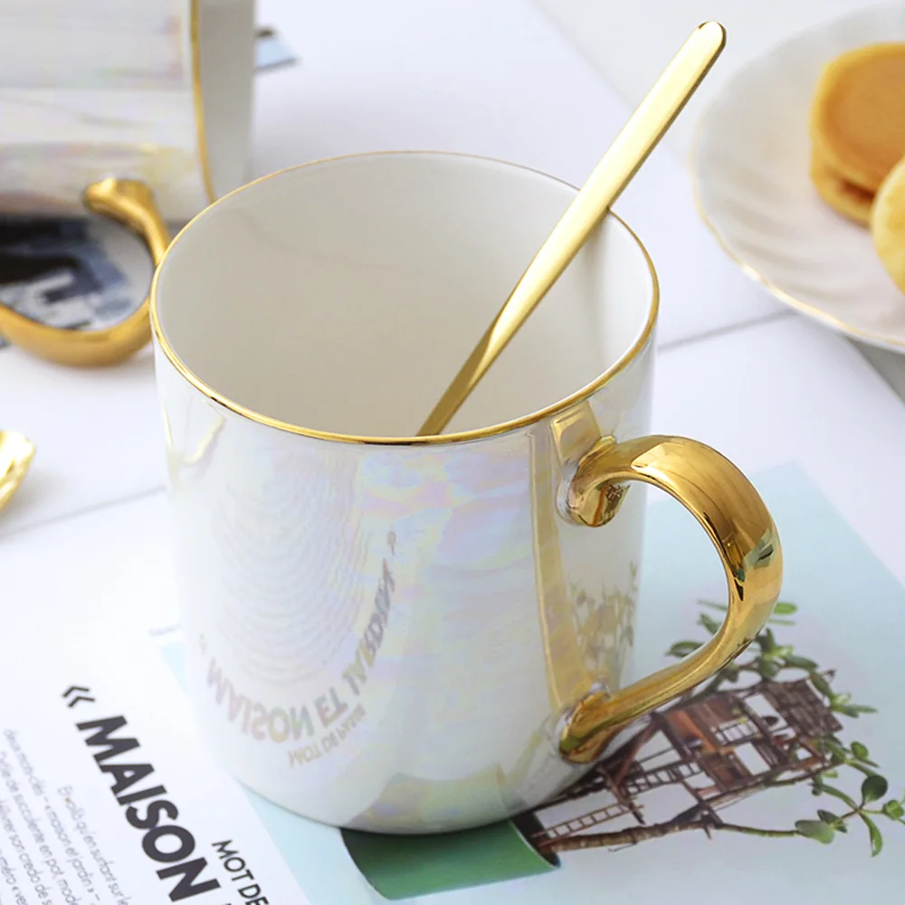 Beautiful Aurora Color Mug Gold Handle With Golden Spoon Ceramic Coffee Mug Pearl Color Tea Coffee Cup Girls Gift
Beautiful Aurora Color Mug Gold Handle With Golden Spoon Ceramic Coffee Mug Pearl Color Tea Coffee Cup Girls Gift