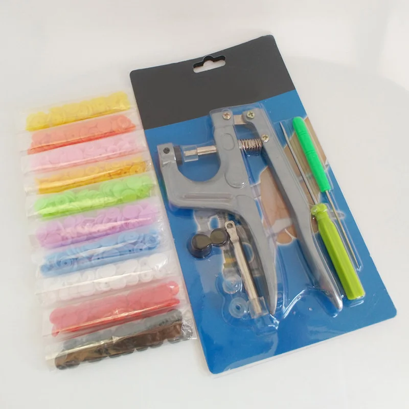 Press Stud U Shape Portable Fastener Snap Pliers Resin Quilt Cover Sheet Button Baby Clothes Clips DIY Home Machine Sewing Tool
Press Stud U Shape Portable Fastener Snap Pliers Resin Quilt Cover Sheet Button Baby Clothes Clips DIY Home Machine Sewing Tool