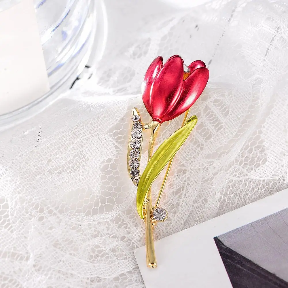 1PCS Elegant and elegant tulip flower brooch crystal jewelry dress intimate jewelry accessories brooch for wedding Party
1PCS Elegant and elegant tulip flower brooch crystal jewelry dress intimate jewelry accessories brooch for wedding Party