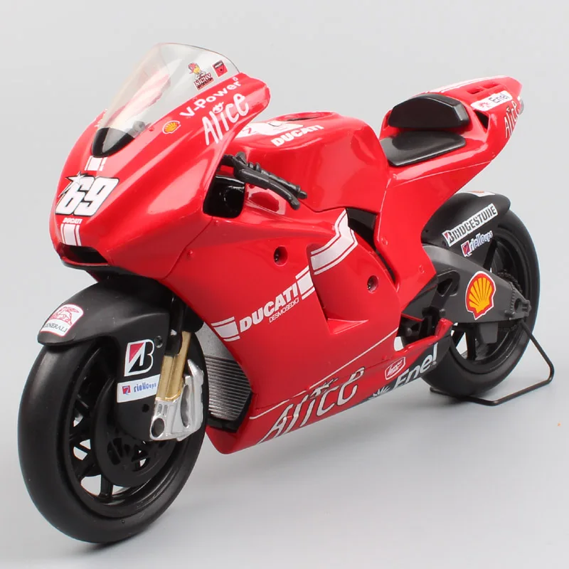 1 12 Scale Newray MotoGP 2009 sport racing Desmosedici GP9 No.69 Nicky Hayden motorcycle Diecast modeling toy gift car for boys
1 12 Scale Newray MotoGP 2009 sport racing Desmosedici GP9 No.69 Nicky Hayden motorcycle Diecast modeling toy gift car for boys