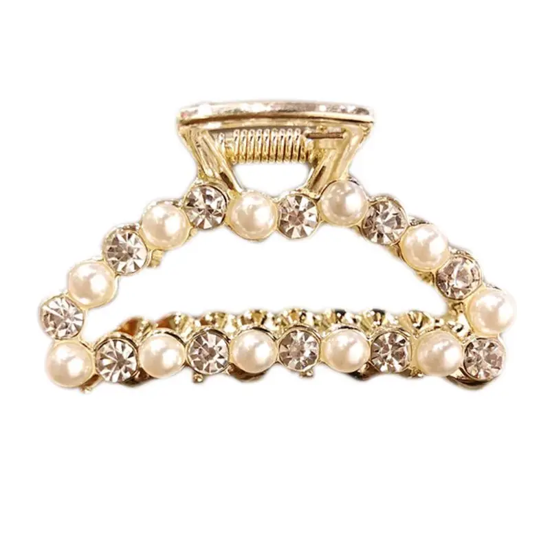 1 PC Ladies Large Hair Claw Clamps WITH Pearl Glitter Small Hair Clip Butterfly Claws Clamps Accessories Korean Style
1 PC Ladies Large Hair Claw Clamps WITH Pearl Glitter Small Hair Clip Butterfly Claws Clamps Accessories Korean Style