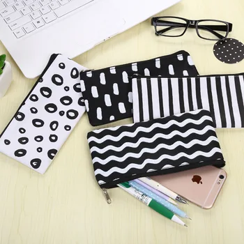 New Striped oxford Kawaii Cute Pencil Case Zipper Creative Pen Bags School Supplies Stationary Storage Organizer Pouch
New Striped oxford Kawaii Cute Pencil Case Zipper Creative Pen Bags School Supplies Stationary Storage Organizer Pouch