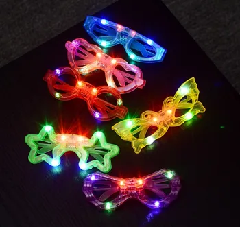 Party Led Glow Star Princess Light Glasses Light Up Shades Flash Rave Luminous Glasses Christmas Festive YH1789
Party Led Glow Star Princess Light Glasses Light Up Shades Flash Rave Luminous Glasses Christmas Festive YH1789