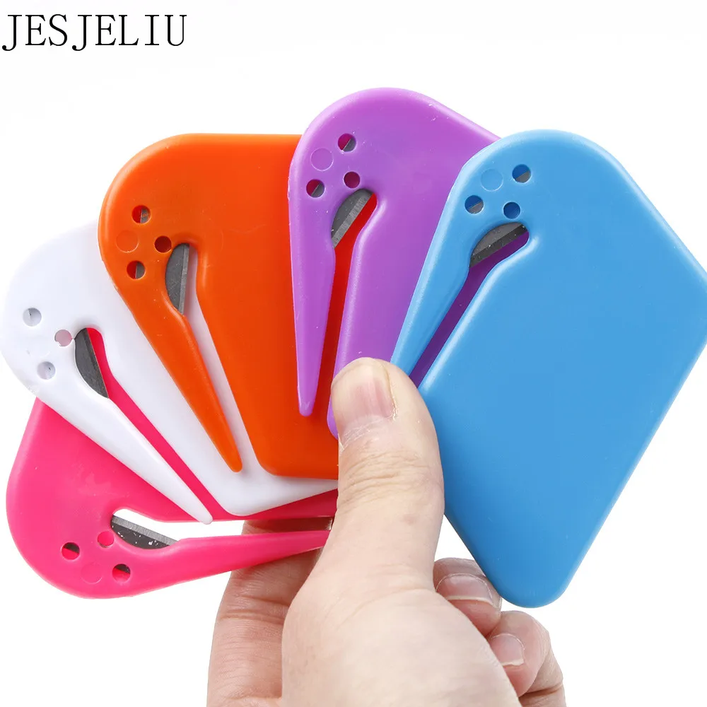 Plastic Mini Letter Knife Letter Mail Envelope Opener Safety Paper Guarded Cutter Blade Office Equipment Utility Knife Free Ship
Plastic Mini Letter Knife Letter Mail Envelope Opener Safety Paper Guarded Cutter Blade Office Equipment Utility Knife Free Ship
