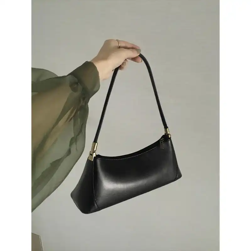 black baguette bag