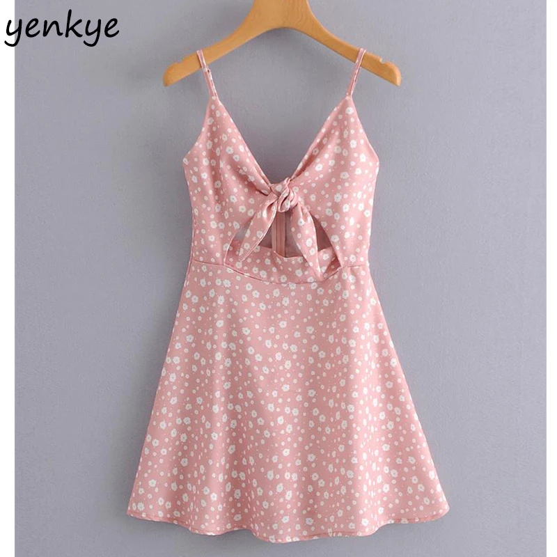2019 Women Floral Print Sexy Sling Dress Female Backless Front Bow Tie V Neck Mini A-line Beach Summer Dress SYJZ012
2019 Women Floral Print Sexy Sling Dress Female Backless Front Bow Tie V Neck Mini A-line Beach Summer Dress SYJZ012
