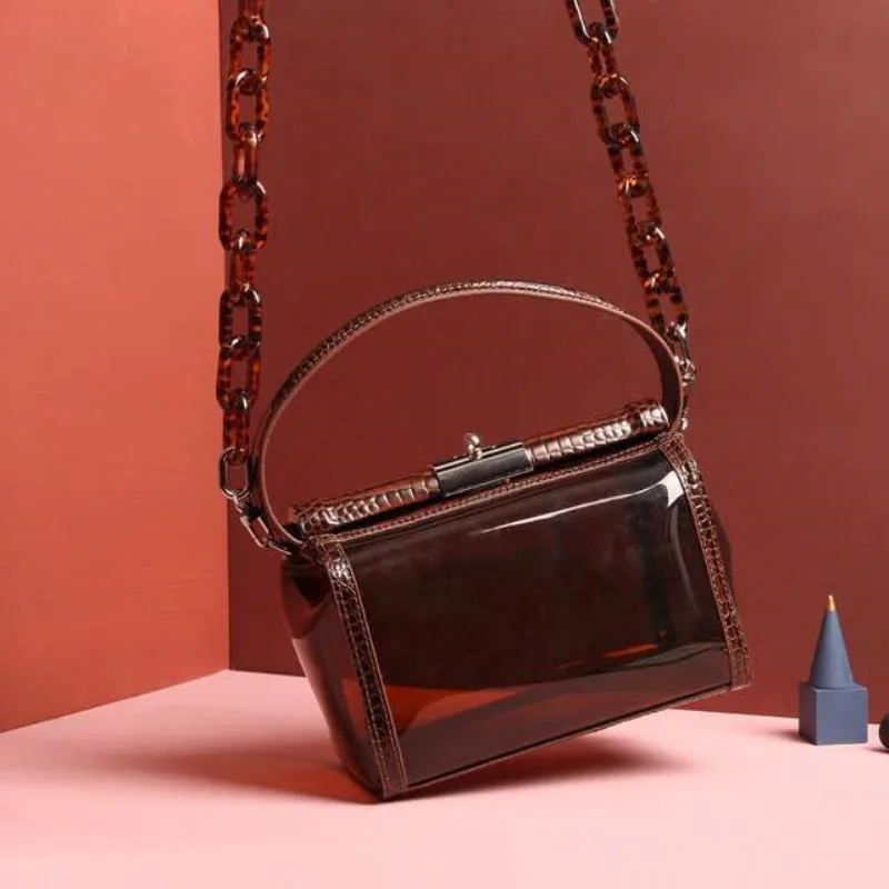 20190507008 2019 genuine ostrich leather luxury handbags women bag runway desigin female Europe brand top quality free shipping
20190507008 2019 genuine ostrich leather luxury handbags women bag runway desigin female Europe brand top quality free shipping