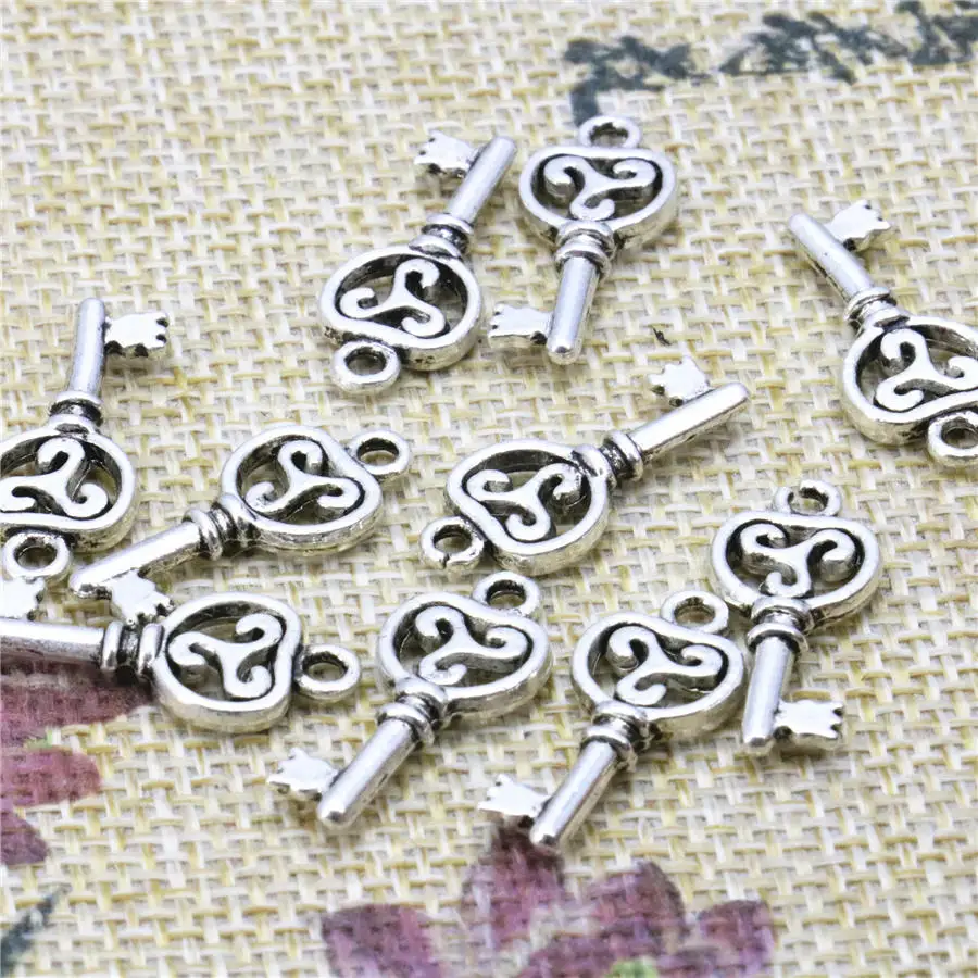5PCS Heart Key Shaped Lucky DIY Loose Finding Accessories Parts Copper Pendant Jewelry Making Design Women Girls Gifts 10x21mm
5PCS Heart Key Shaped Lucky DIY Loose Finding Accessories Parts Copper Pendant Jewelry Making Design Women Girls Gifts 10x21mm