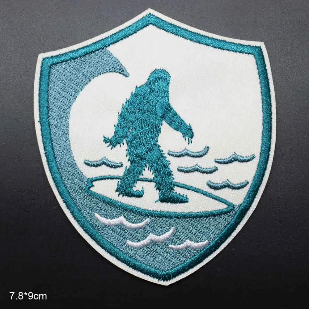 Big Foot Snowman Iron On Embroidered Clothes Patches For Clothing Stickers Garment Wholesale
Big Foot Snowman Iron On Embroidered Clothes Patches For Clothing Stickers Garment Wholesale