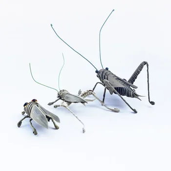 Hand Woven Wicker Figurines Miniatures ,Grasshopper, Zen , Crickets Toys Model, Pet Cat Toys,Cat Training & Behaviour Aids 
Hand Woven Wicker Figurines Miniatures ,Grasshopper, Zen , Crickets Toys Model, Pet Cat Toys,Cat Training & Behaviour Aids