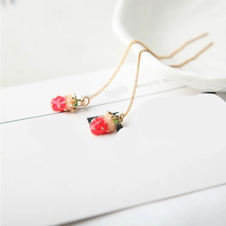 Punk 2017 New Fashion Earrings Personalized Geometric Simplicity Long Section Ear Tassel Fruit Pineapple Lady Earrings Wholesale
Punk 2017 New Fashion Earrings Personalized Geometric Simplicity Long Section Ear Tassel Fruit Pineapple Lady Earrings Wholesale