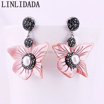 5Pair Shell Carved Flower Shape Dangle Earrings with Nature Pearl Womens Wedding Drop Earring Jewery
5Pair Shell Carved Flower Shape Dangle Earrings with Nature Pearl Womens Wedding Drop Earring Jewery