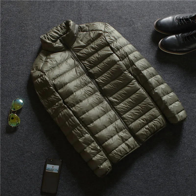 New Autumn Winter Men Ultra Light Down Jacket White Duck Down Lightweight Parkas Outwear Male Warm Slim Thin Short Coat SF538
New Autumn Winter Men Ultra Light Down Jacket White Duck Down Lightweight Parkas Outwear Male Warm Slim Thin Short Coat SF538