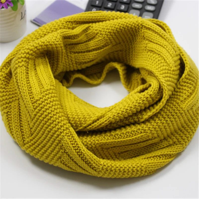 Fashion Winter Thicker Warm Knitted Snud for Women Knitted Scarf Solid Ring Scarves Ladies LIC Scarf Female Knitted Scarf Collar
Fashion Winter Thicker Warm Knitted Snud for Women Knitted Scarf Solid Ring Scarves Ladies LIC Scarf Female Knitted Scarf Collar