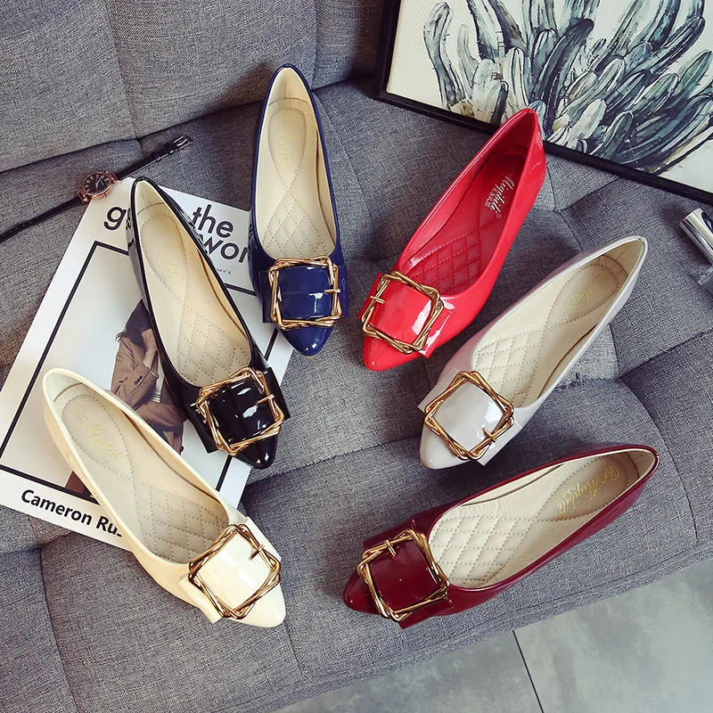 Women Shoes Buckle Ballet Flats Shoes Patent Leather Pointed Toe Loafers Flat Shoes Shallow Big Size Shoes Comfortable Slides
Women Shoes Buckle Ballet Flats Shoes Patent Leather Pointed Toe Loafers Flat Shoes Shallow Big Size Shoes Comfortable Slides