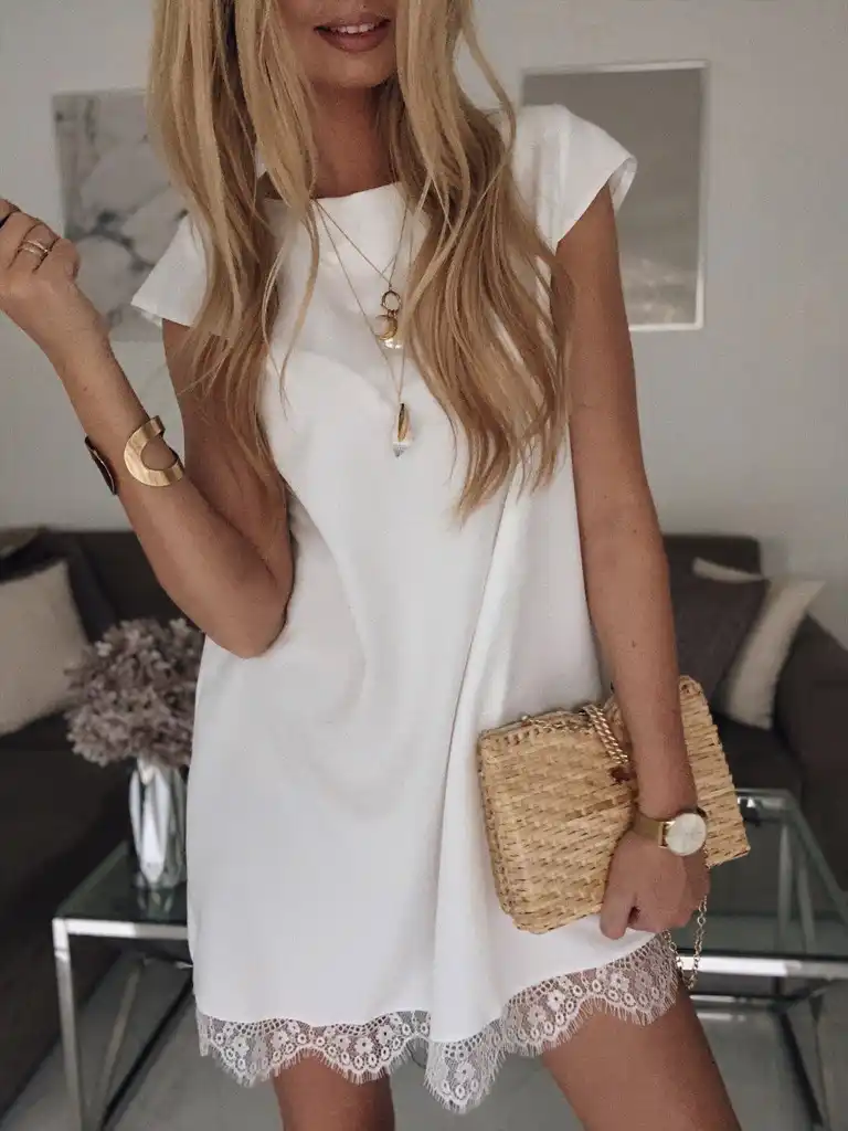 white sleeveless chiffon loose dress