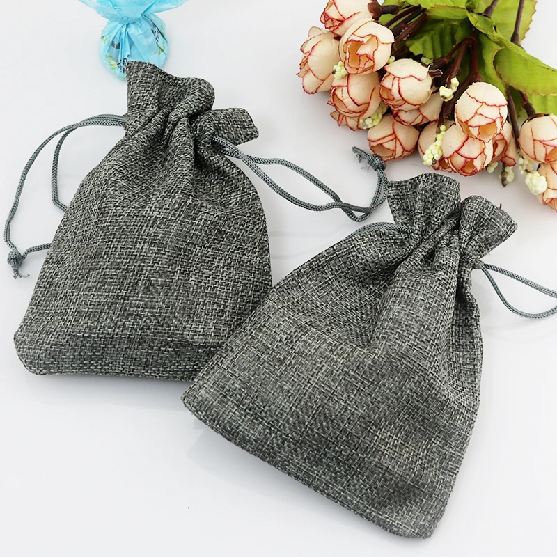 10pcs/lot 13x18cm Gray Jute Bags Big Gift Bag Incense Storage Linen Bag Favor Jewelry Boutique Cosmetics Packaging Bags
10pcs/lot 13x18cm Gray Jute Bags Big Gift Bag Incense Storage Linen Bag Favor Jewelry Boutique Cosmetics Packaging Bags