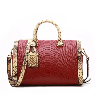 100% Genuine Leather Women Serpentine Handbag Big Capacity Soft Cowhide Tote Pillow Fashion Noble Female Shoulder Bag
100% Genuine Leather Women Serpentine Handbag Big Capacity Soft Cowhide Tote Pillow Fashion Noble Female Shoulder Bag