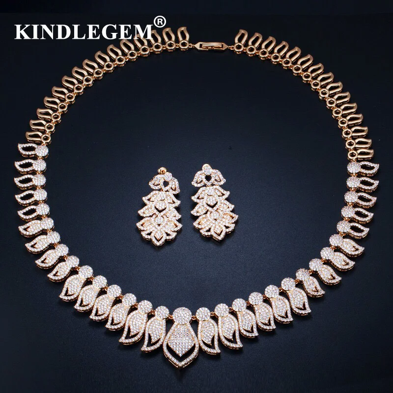Kindlegem 2019 Luxury Bling Bling Zircon Jewelry Set Fashion Earrings Necklace European Dubai Gold Bride Engagement Bijoux
Kindlegem 2019 Luxury Bling Bling Zircon Jewelry Set Fashion Earrings Necklace European Dubai Gold Bride Engagement Bijoux