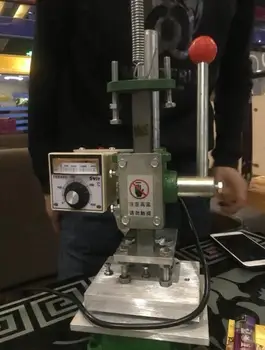 Foiling stamping machine letterpress multi-purpose manual press machine plate press label automatic constant temperature
Foiling stamping machine letterpress multi-purpose manual press machine plate press label automatic constant temperature