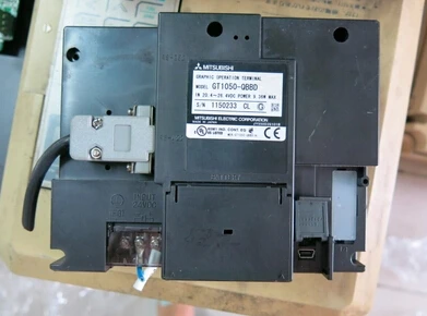 touch screen gt1050-qbbd-c , 90% appeance new , 3 MONTHS WARRANTY , IN STOCK