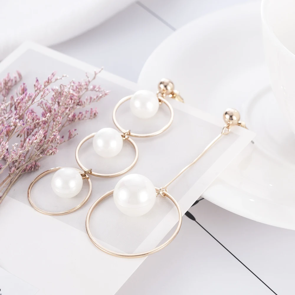 2019 Personality Asymmetry Round Earrings High Quality Imitation Pearl Earrings For Women Drop Dangle Earrings Boucle D'oreille
2019 Personality Asymmetry Round Earrings High Quality Imitation Pearl Earrings For Women Drop Dangle Earrings Boucle D'oreille