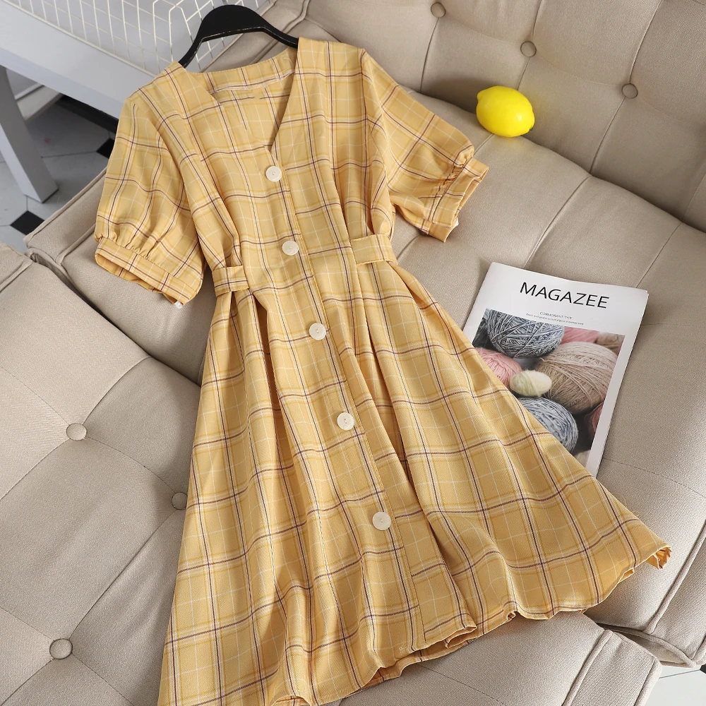 TAOVK Women's Fashion Summer Tied Back Dresses Short Sleeve V Neck Buttons Decorative Swing Midi Dresses Tied Back
TAOVK Women's Fashion Summer Tied Back Dresses Short Sleeve V Neck Buttons Decorative Swing Midi Dresses Tied Back