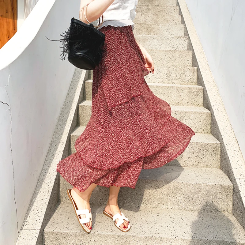 Elegant Floral Print Ruffles Women Skirt Vintage Elastic Waist Chiffon A-line Female Skirt 2019 Party Long Skirts femme
Elegant Floral Print Ruffles Women Skirt Vintage Elastic Waist Chiffon A-line Female Skirt 2019 Party Long Skirts femme
