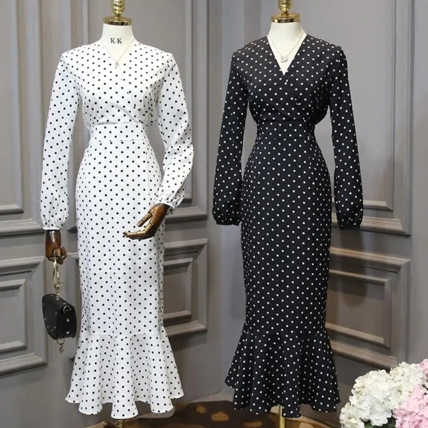fashion Dress Spring autumn Ladies Black Polka Dot Print Long Sleeve slim v-neck Mermaid Trumpet dress
fashion Dress Spring autumn Ladies Black Polka Dot Print Long Sleeve slim v-neck Mermaid Trumpet dress