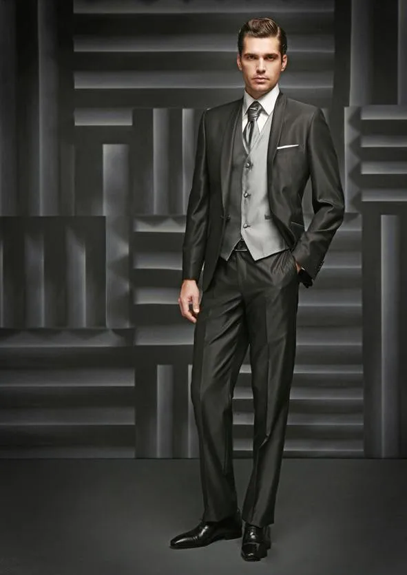 New Arrival Groom Tuxedo Shiny Black Groomsmen Shawl Lapel Wedding/Dinner Suits Best Man Bridegroom (Jacket+Pants+Tie+Vest)B336
New Arrival Groom Tuxedo Shiny Black Groomsmen Shawl Lapel Wedding/Dinner Suits Best Man Bridegroom (Jacket+Pants+Tie+Vest)B336