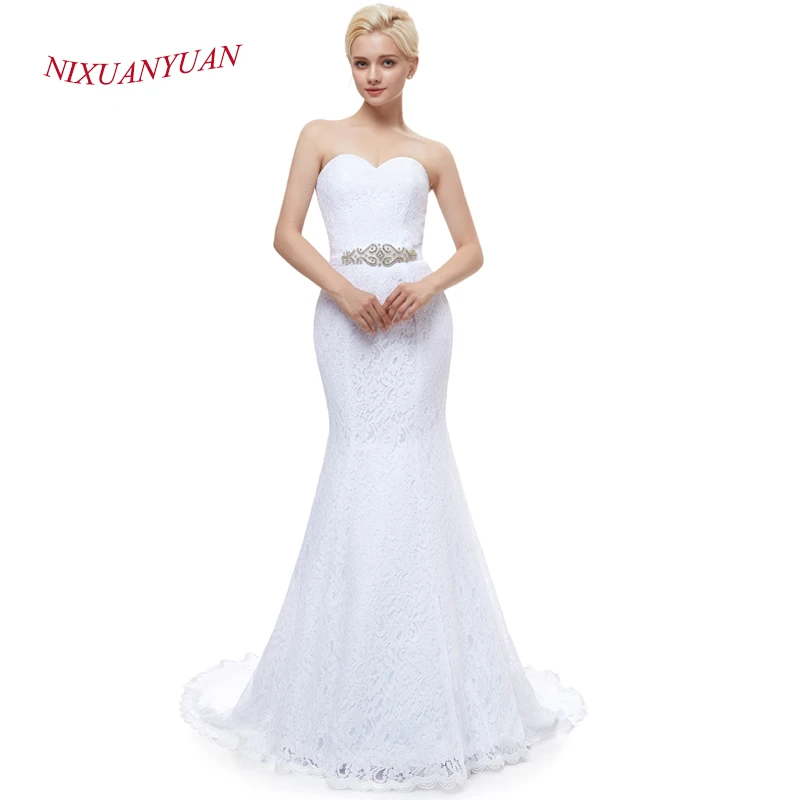 NIXUANYUAN 2018 Hot Sale Simple Chapel Train Mermaid Beach Wedding Dress 2018 White Lace Wedding Gown With Sashes In Stock Cheap
NIXUANYUAN 2018 Hot Sale Simple Chapel Train Mermaid Beach Wedding Dress 2018 White Lace Wedding Gown With Sashes In Stock Cheap