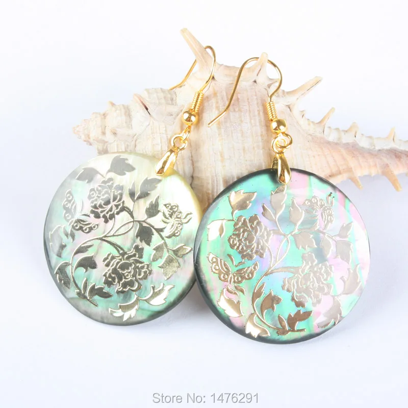 32X32MM Natural Mother Of Pearl Roses Round Colorful Luster Dangle Earring 1 Pair
32X32MM Natural Mother Of Pearl Roses Round Colorful Luster Dangle Earring 1 Pair
