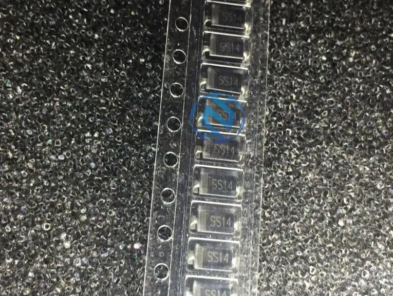The original 100PCS/LOT SS14 1N5819 IN5819 SMA DO-214AC 1A 40V Barrier Rectifiers Diode
The original 100PCS/LOT SS14 1N5819 IN5819 SMA DO-214AC 1A 40V Barrier Rectifiers Diode