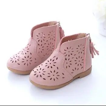 2018 spring and autumn new small children's boots hollow short boots princess shoes girls shoes tassel sandals hole shoes tide
2018 spring and autumn new small children's boots hollow short boots princess shoes girls shoes tassel sandals hole shoes tide
