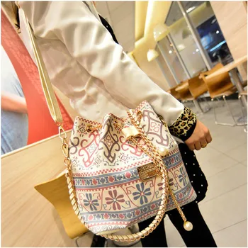 Fashion One Shoulder Bags For Women 2019 Gold Color Tote Purse Cosmetic Bag Luxury Handbags Women Bags Designer Handbags Women
Fashion One Shoulder Bags For Women 2019 Gold Color Tote Purse Cosmetic Bag Luxury Handbags Women Bags Designer Handbags Women