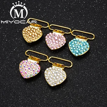 MIYOCAR unique design bling heart shape safe gold pacifier clip dummy clip pacifier holder good quality handmade material SP020
MIYOCAR unique design bling heart shape safe gold pacifier clip dummy clip pacifier holder good quality handmade material SP020