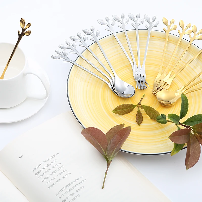 Leaves series fruit fork stainless steel dessert spoon fruit fork set creative lovely coffee spoon Nordic
Leaves series fruit fork stainless steel dessert spoon fruit fork set creative lovely coffee spoon Nordic