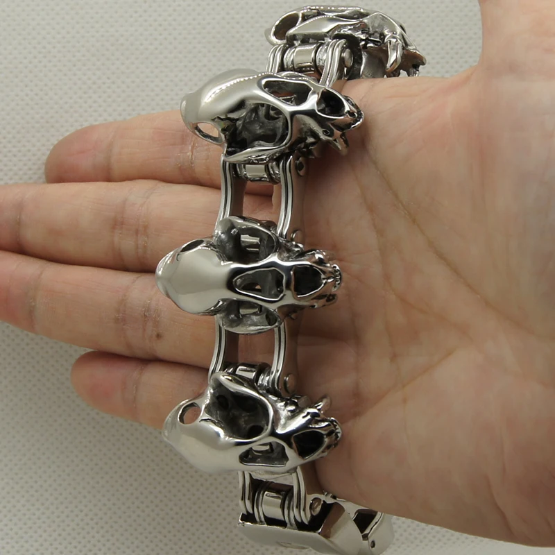 heavy dinosaur skull motorcycle 22cm 193.8g 33mm width 316L stainless steel bracelet
heavy dinosaur skull motorcycle 22cm 193.8g 33mm width 316L stainless steel bracelet