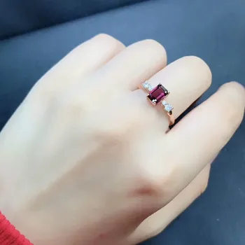 DJ CH Genuine Natural Purple Red Garnet Stone Crystal Rings in 925 Sterling Silver Oval Gemstone Women Ring Fine Jewelry Gift
DJ CH Genuine Natural Purple Red Garnet Stone Crystal Rings in 925 Sterling Silver Oval Gemstone Women Ring Fine Jewelry Gift
