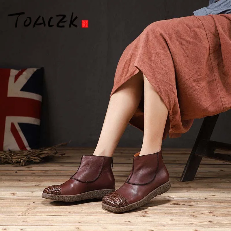 Fashion Handmade Shoes For Women Genuine Leather Ankle Boots Vintage Flat Women Shoes Round Toes Martin Boots
Fashion Handmade Shoes For Women Genuine Leather Ankle Boots Vintage Flat Women Shoes Round Toes Martin Boots